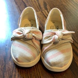Striped pink and gray  Tom’s in toddler 7